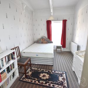 Gallery 19